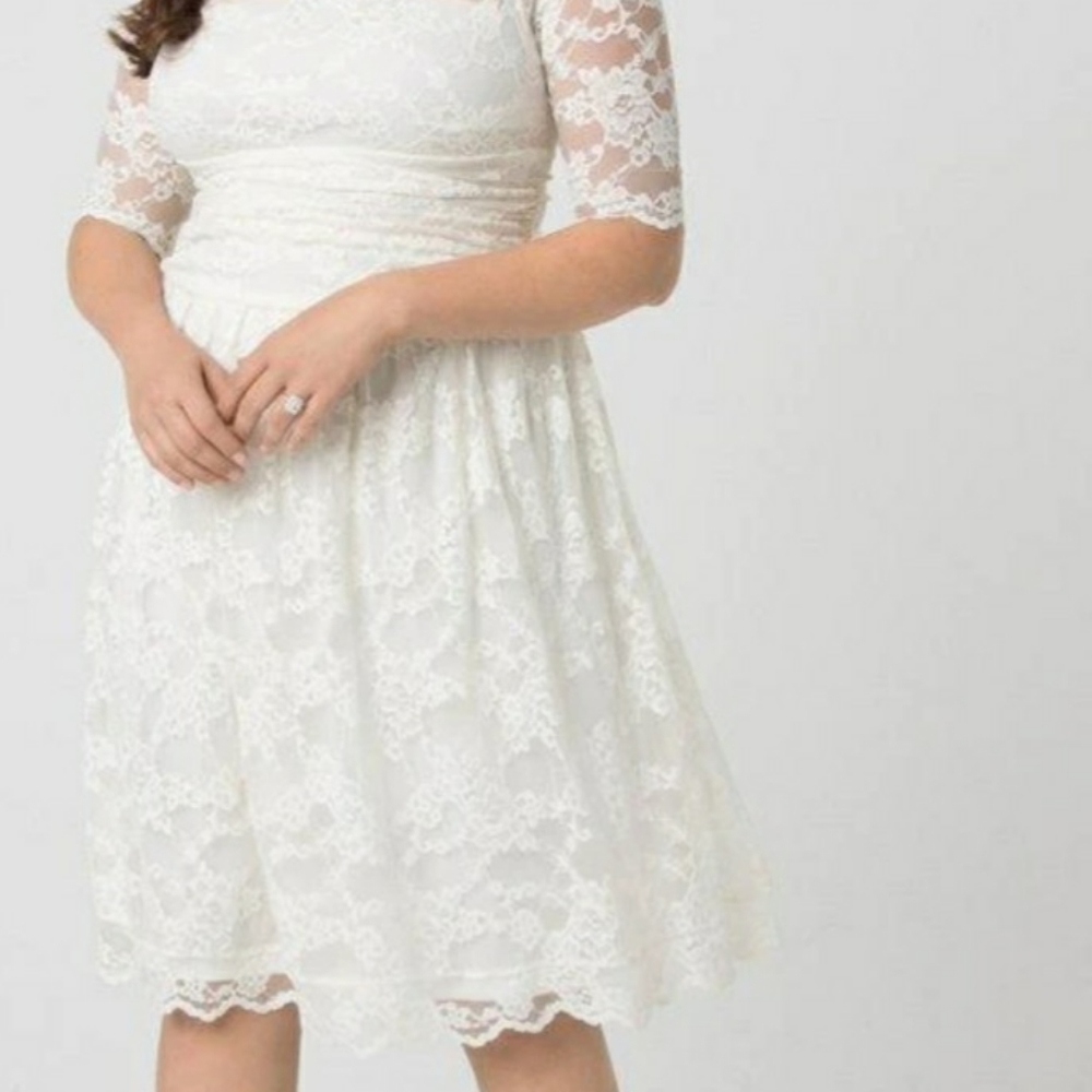 NWT Kiyonna Lace Wedding Dress 2X